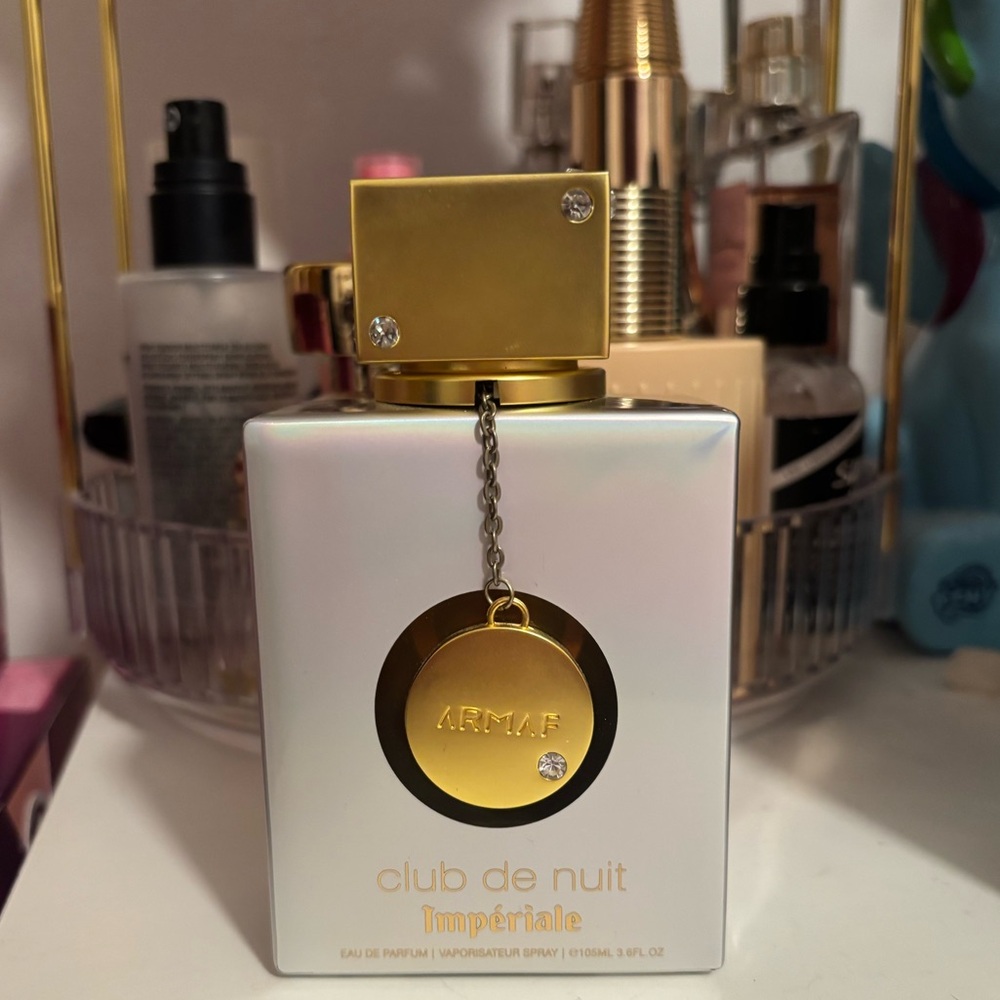 Armaf Club de Nuit Imperiale for Women Eau de Parfum Spray, 3.6 Ounce